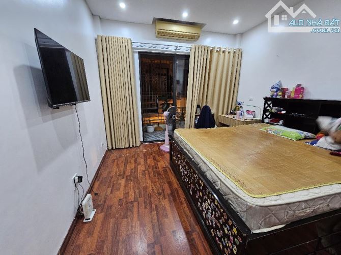 BÁN NHÀ KHƯƠNG TRUNG, 51/54M², 4 TẦNG, MT 3.8M, Ô TÔ QUA, TRUNG TÂM THANH XUÂN, GIÁ 10.8 T - 2