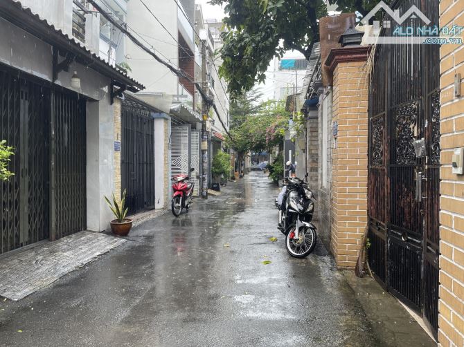 Chị gái gấp bán nhà Nguyễn Văn Khối P.8 Gò Vấp 3 tầng ngang 6,5M 4tỷ6 - 3