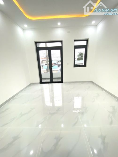 🆘🆘 CHỦ GỬI NHÀ  3 CĂN NHÀ 1 TRỆT 2 LẦU GẦN CHỢ BỬU HOÀ ( CHỢ ĐỒN ) BIÊN HOÀ - 3