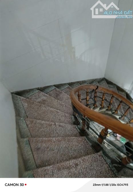 Bán nhà 649 Lĩnh Nam 70m,mặt tiền  4.5m, nhỉnh 9,7tỷ  Ô TÔ VÀO NHÀ - BA BƯỚC - 3