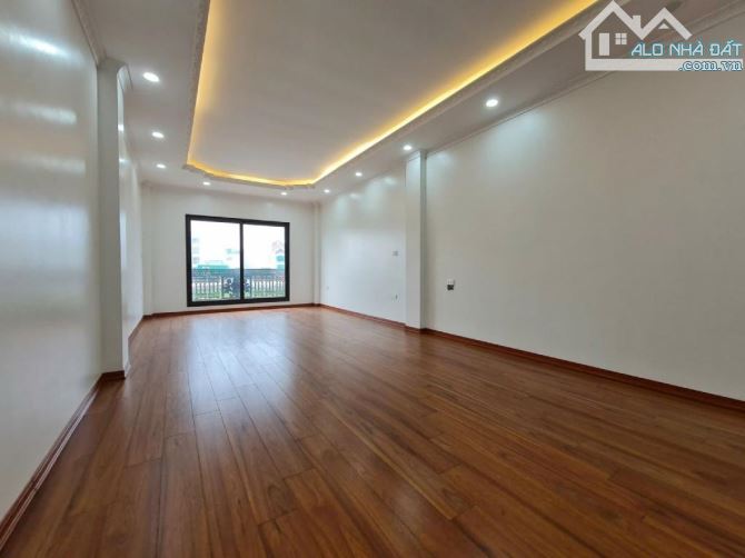 Bán nhà mặt phố Lĩnh Nam 56m²,6T, giá 19,5 tỷ-KD-Lô góc-T.Máy - 3