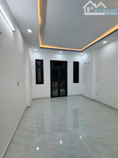 Bán nhà 50m2 tại Nguyễn Kiệm, Phú Nhuận- Chỉ 4Tỷ890- Sổ riêng- 2Lầu, 2Pn- BÁN GẤP ĐỊNH CƯ - 3