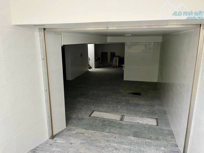 Cho Thuê Tòa nhà 2 Mặt Tiền Quận 2 Saigon Mystery hầm 4 Tầng nổi 700m² sàn - 4