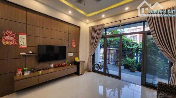 BÁN BIỆT THỰ KHU NAM VIỆT Á, 180M2 NGANG 10M, GIÁ 14,2 TỶ . KHU BIỆT THỰ VIP - 4