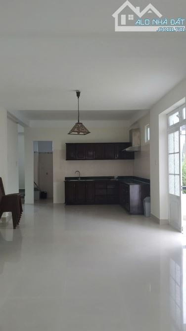 Bán Nhà Mặt Tiền 4 Tầng Đường Trạng Trình. P9. Đà Lạt. 300m2. Ngang 15m. Giá 26 Tỷ - 4