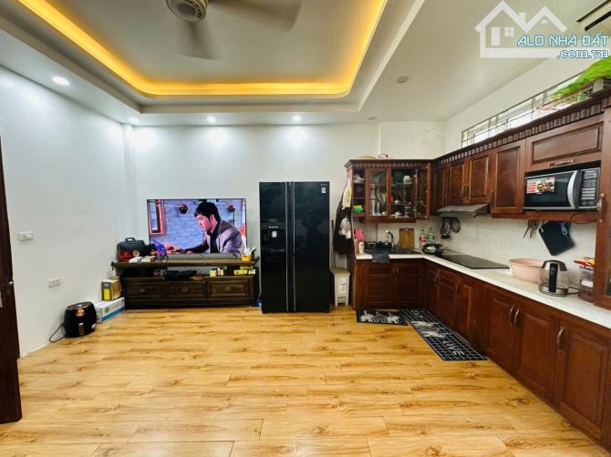 BÁN NHÀ MẶT PHỐ HỒNG MAI HAI BÀ TRƯNG 40m2 5 TẦNG 13,X TỶ - 4