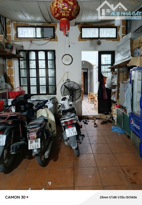 Bán nhà 649 Lĩnh Nam 70m,mặt tiền  4.5m, nhỉnh 9,7tỷ  Ô TÔ VÀO NHÀ - BA BƯỚC - 5