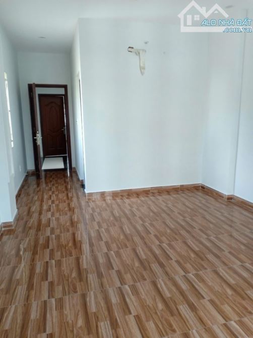 5 TẦNG - MẶT TIỀN BÁC ÁI-TÂN THÀNH- TÂN PHÚ- DT: 3.8*20M-( 75M2 ) -CHỈ  12 TỶ 0 - 5