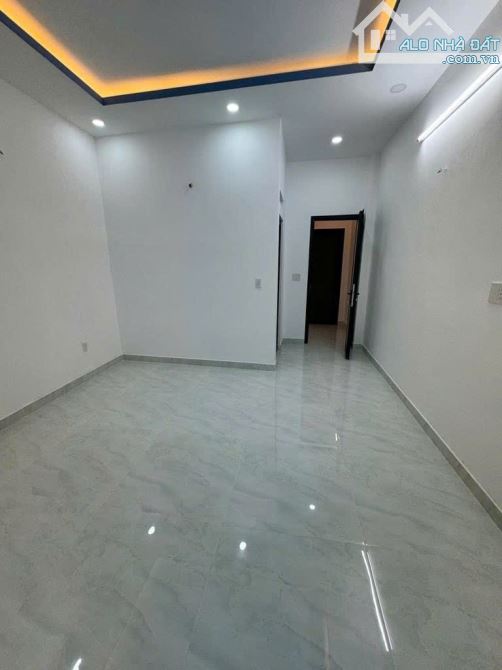 Bán nhà 50m2 tại Nguyễn Kiệm, Phú Nhuận- Chỉ 4Tỷ890- Sổ riêng- 2Lầu, 2Pn- BÁN GẤP ĐỊNH CƯ - 5