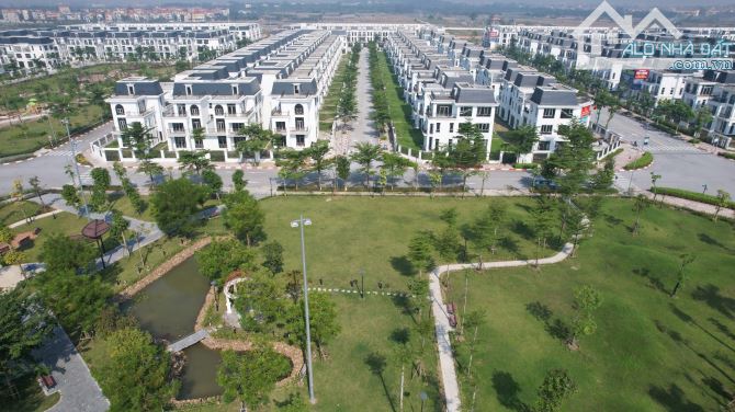 Hàng độc quyền.Chuyển nhượng Biệt thự Song lập HUD Mê Linh Central,căn góc block BT07 - 5