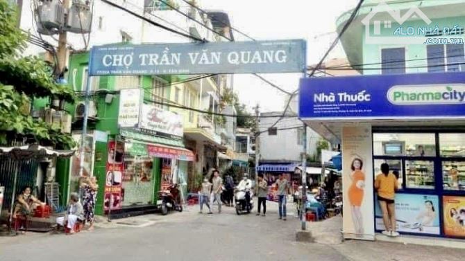 GẦN CHỢ NHÀ MỚI TRẦN VĂN QUANG - P10 - TÂN BÌNH -5 TỶ -HẺM XE HƠI -40M2 NGANG 4m , DÀI 10m