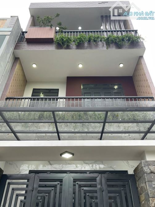 🌟🌟🌟 NHÀ 3 TẦNG MT HOÀ MINH MÀ GIÁ CÓ 3t970. Thích hợp mua ở hoặc đầu tư lâu dài.