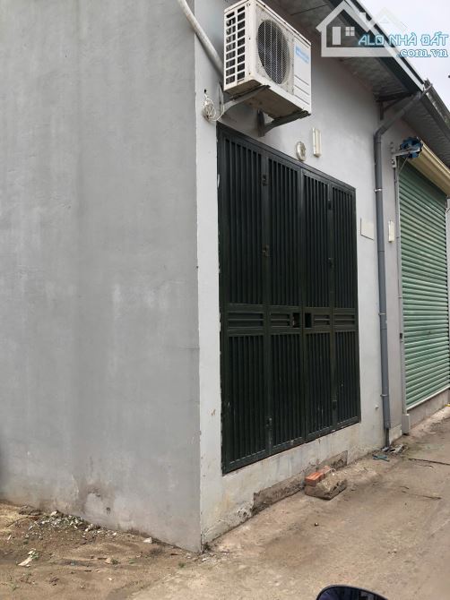 Bán nhà cấp 4 ở Vân Canh- Hoài Đức, lô góc 2 thoáng, ô tô đỗ gần.DT:38m2, Giá:4.x tỷ