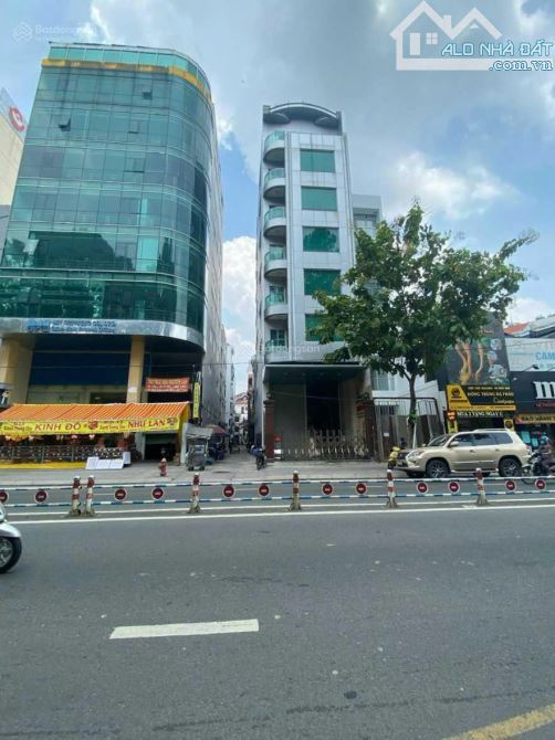 BÁN BUILDING 7TẦNG 234A CỘNG HÒA, Q.TÂN BÌNH DT: 9x30m HĐT: 200tr/tháng GIÁ: 65Tỷ