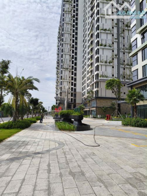 Lumiere Boulevard Vinhome, Nguyễn Xiển, P.Long Bình, TP.Thủ Đức 72,5m2