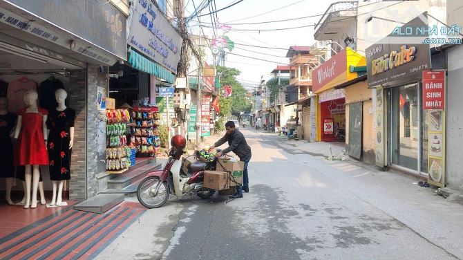 BÁN ĐẤT NAM HỒNG ĐÔNG ANH, 85M2, VIEW HỒ, Ô TÔ VÀO ĐẤT, SÁT ĐƯỜNG VÕ VĂN KIỆT, NHỈNH 5 TỶ.