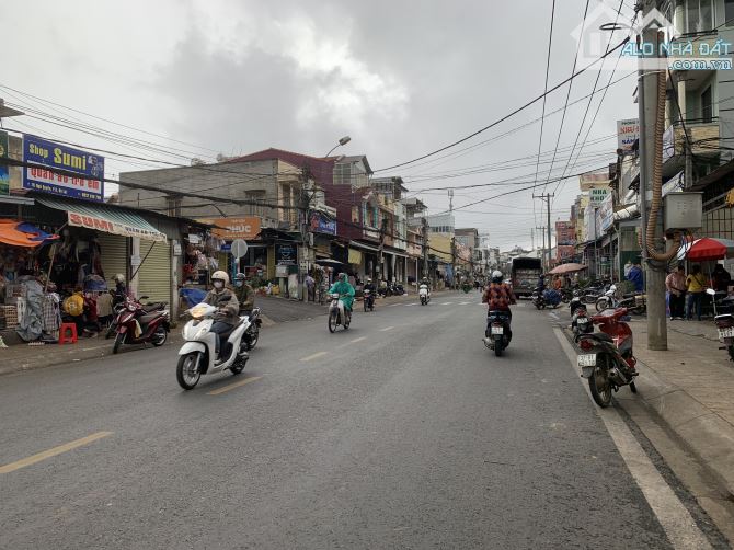 Bán lô đất mặt tiền đường lớn phường 6, cách chợ Đà Lạt 3km, khu sầm uất, 12,9 tỷ TL