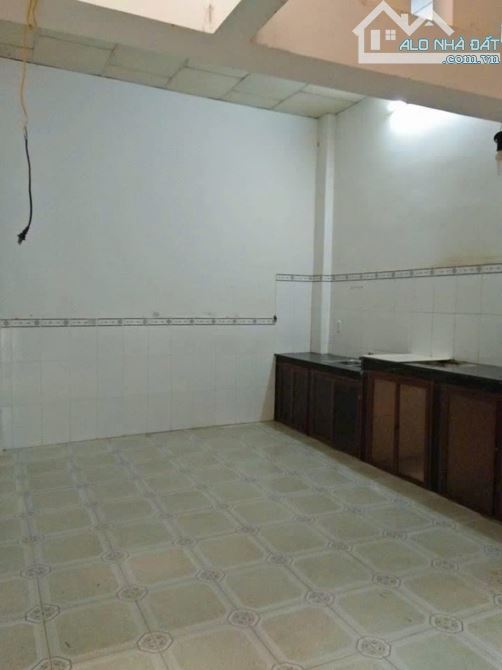 CẦN BÁN GẤP NHÀ HẺM XE HƠI, XÔ VIẾT NGHỆ TĨNH, 2 PHÒNG NGỦ, 77.7M², 5.5 TỶ - PHƯỜNG THẮNG