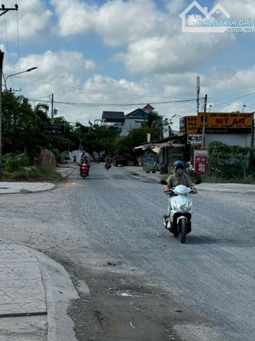 E cần chuyển nhượng lại khu đất như hình quý khách hàng có nhu cầu liên hệ e thành