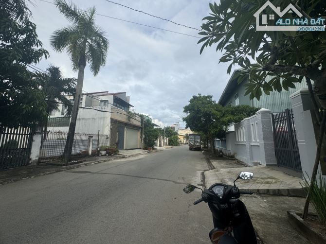 Thửa đất 300m2 đường nguyễn bình ngang 15m đường xe tải tránh nhau.