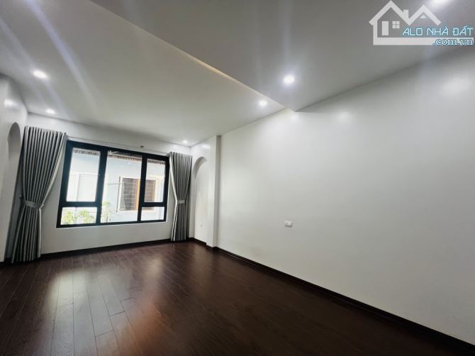 Nhà Đẹp Tân Mai - Ngõ thông - Gần ô tô tránh 35m² x 5 Tầng 6,5 tỷ - 11