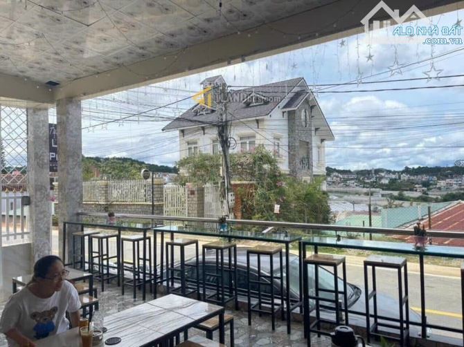 Giảm 1 tỷ cho căn nhà 2 mặt tiền đường Trần Quang Khải, 103m2, còn 8,5 tỷ