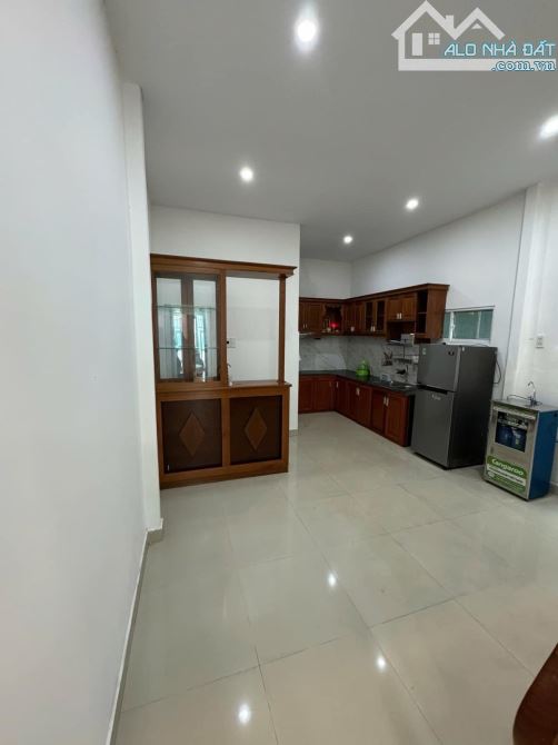 Cần Thanh Khoản Nhanh Nhà 2 Tầng Kiệt 3M Phan Thanh - Thanh Khê. + Diện tích: 70 m² (nở hậ - 1