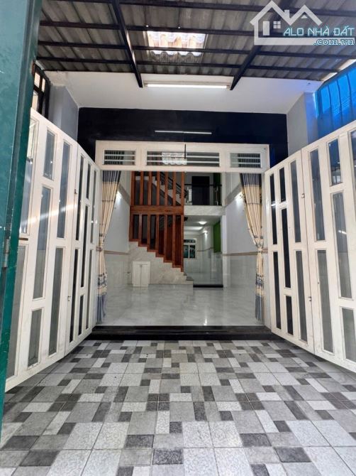 VÀI BƯỚC RA MẶT TIỀN - XE HƠI ĐẬU NGÀY ĐÊM - BÙI QUANG LÀ GÒ VẤP GẦN EMART 2 - NHỈNH 6 TỶ - 1