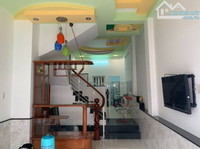 🏠 BÁN NHÀ ĐẸP GIÁ RẺ 4.9 TỶ - 1 TRỆT 2 LẦU - 37.5M² - HẺM Ô TÔ LÝ THƯỜNG KIỆT,- GẦN BIỂN - 1