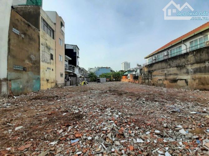 Bán đất MTĐ Nguyễn Đình Chiểu, P.5,Quận 3. DT = 179m2. Giá chỉ : 120 tỷ(TL) - 1