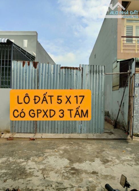 Bán miếng đất ở Xuân Thới Thượng, DT: 85m2, SHR, đường 8m - 2