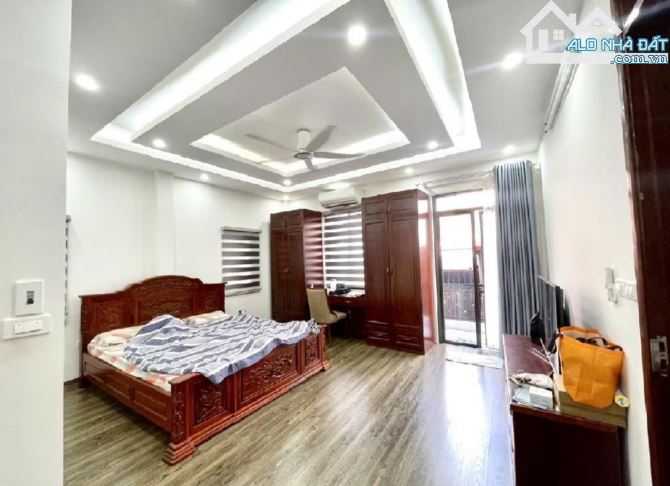 Bán Nhà Võ Thị Sáu HBT HN 32m² x 5 Tầng 8 tỷ - 2