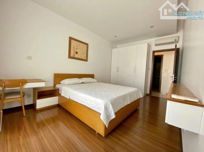 Chung cư Phúc Yên 1,P15, Tân Bình: 93m2, 2p ngủ, 2wc, NT, 12tr - 3