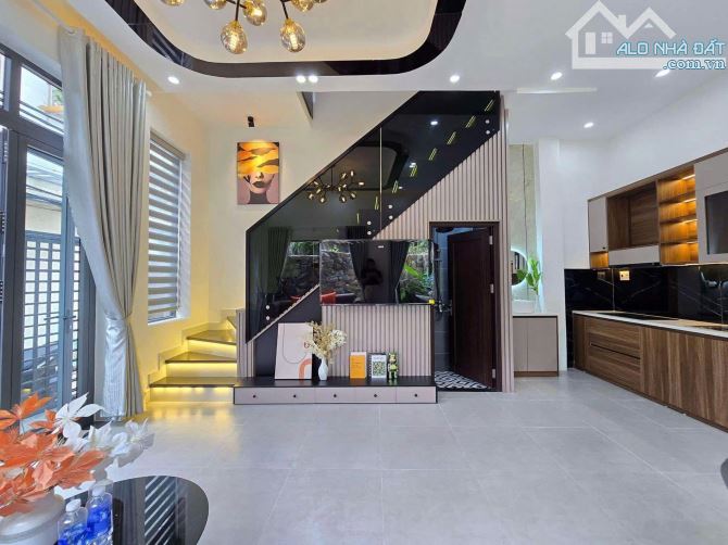 💥 NHÀ 2 TẦNG - Không gian XANH MÁT – Ngay Đại Học Duy Tân – chỉ 3 tỷx - 4