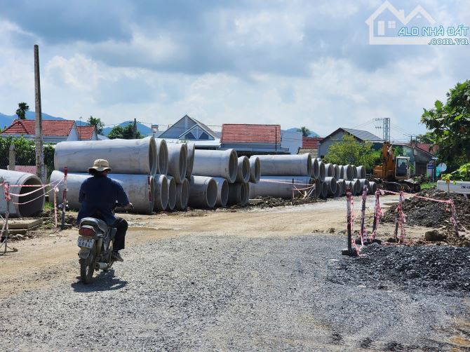 Bán Đất Lô Góc Mặt Tiền Kinh Doanh - Ngang 8,2m - đường Hương Lộ 5 - xã Diên Điền - 5