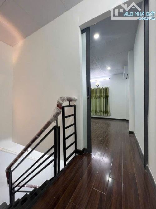 🏡 Bán nhà 2 Tầng , Sổ Riêng- 2 PN- Sử dụng 64m2- 2,05 tỷ-Cầu Phú Xuân