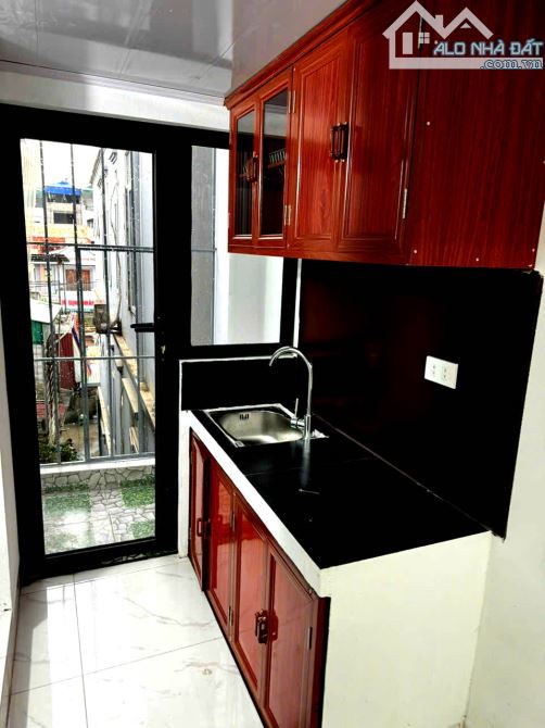 Bán CCMN Vạn Phúc- Hà Đông. 76m2, 5 tầng thang máy chỉ 18 tỷ đang kinh doanh đỉnh