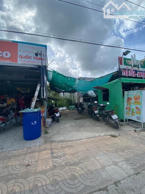 bán nền mặt tiền đường nguyễn văn cừ, cách chợ mỹ khánh 50m thích hợp kinh doanh