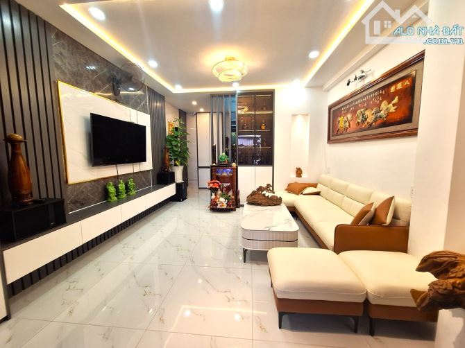 Bán nhà đường 3/2 Quận 10 HXH 4x12m 3T chỉ 7.5 tỷ.