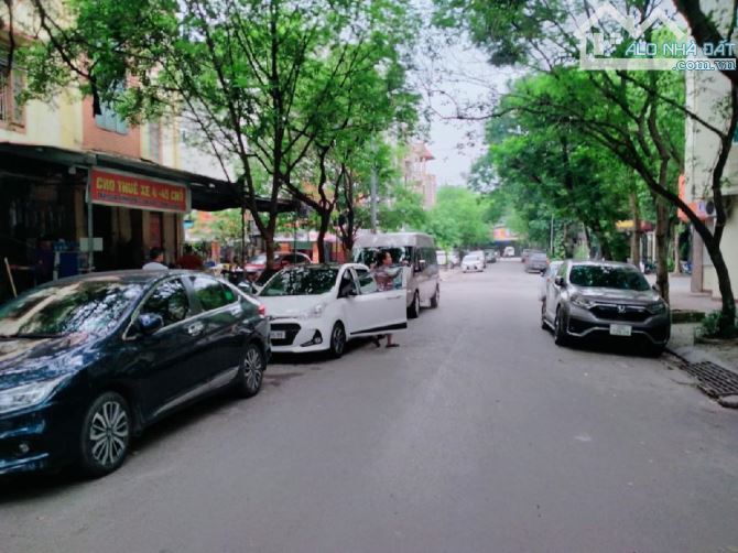 SIÊU PHẨM KHU ĐÔ THỊ VĂN QUÁN HÀ ĐÔNG VỈA HÈ CỰC RỘNG Ô TÔ DỪNG ĐỖ  90M 4 TẦNG CHỈ 20 TỶ