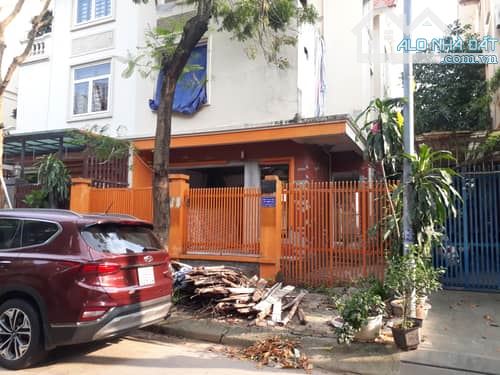 Bán Biệt Thự Thô, 2 Mặt Đường, KĐT Mỗ Lao – 134m², Mặt Tiền 8.4m - 40 tỷ