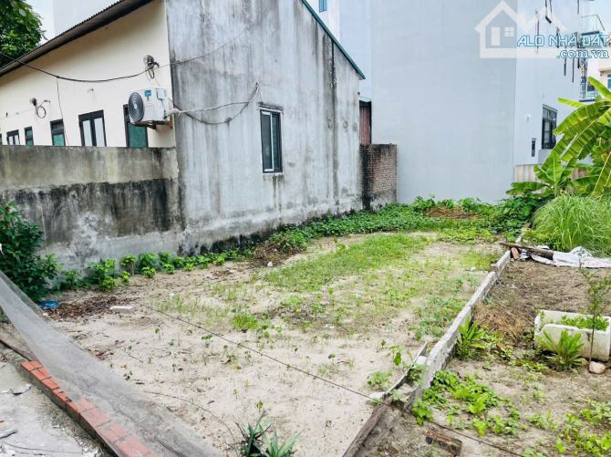 Bán nhanh mảnh đất 73.8m² Tại Đồng Nhân, Hải Bối Đông Anh. MT: = MH 5m - 1