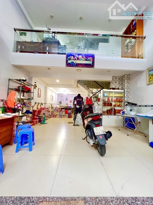 Bán nhà hẻm ô tô tải Trịnh Đình Trọng, Quận Tân Phú 6x15m - 1