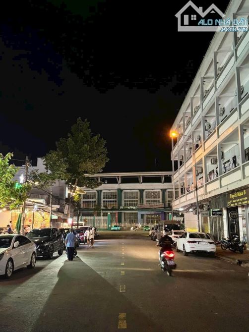 bán đất mặt tiền đường trần quang khải, cách mặt tiền đường lê lợi 80m, ngang 12m x 19m - 1