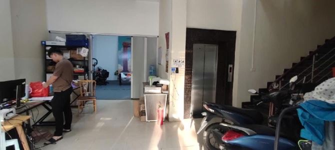 Bán tòa căn hộ dịch vụ mặt phố Trần Đại Nghĩa, mặt phố mặt ngõ, 1.2 tỷ/năm, 93m2 x 7 tầng - 1