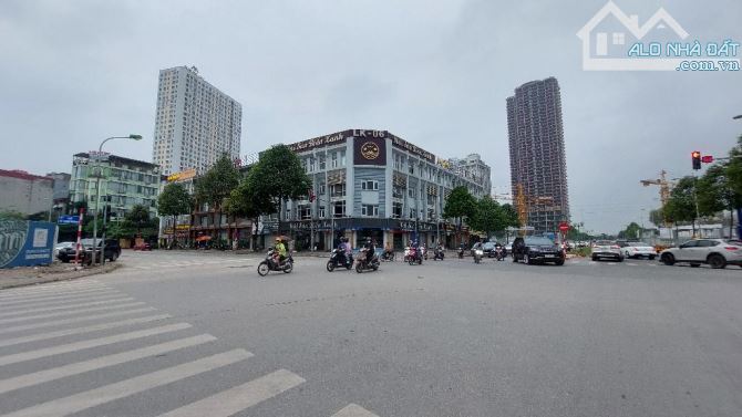 Bán nhà phố Thanh Bình, ô tô đỗ cửa, giá đầu tư bao lời, 43m, 8,2 tỷ - 1