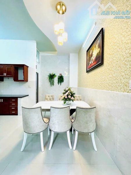 Bán Nhà Đẹp 61m2, 3 Tầng, Tặng Full Nội Thất, Thống Nhất P16 Gò Vấp, Gía Nhỉnh 5 Tỷ - 1