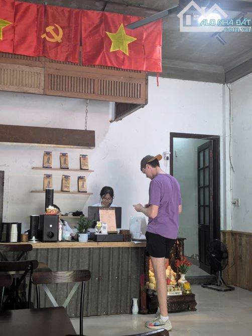 Sang Nhượng Quán Cafe Đầy Đủ Thiết Bị Mặt Tiền Lê Viết Lượng, TP Huế - 1