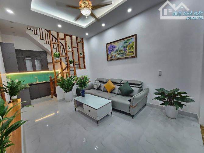 Định Công Thượng, Hoàng Mai, Nhà đẹp, Nôi Thất Đẹp, Gần Ô tô, 42m² × 5 tầng, Hơn 6 tỷ. - 2