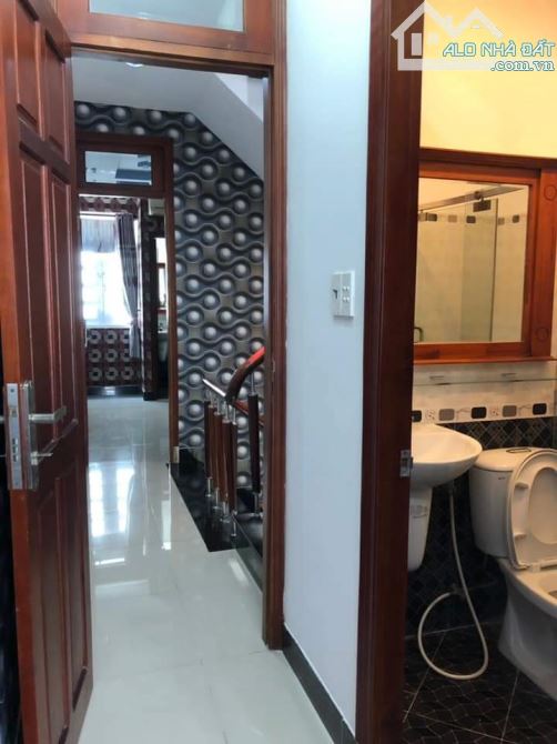 🏡 BÁN NHÀ ĐÚC 1 TRỆT 3 LẦU P4, HẺM Ô TÔ, GẦN CHỢ CÔ GIANG, BIỂN BÃI TRƯỚC CHỈ 4.8 TỶ - 2